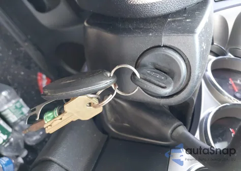 2011 Chevrolet Silverado 1500 Lt from USA, damaged, VIN 1GCRKSE33BZ204693